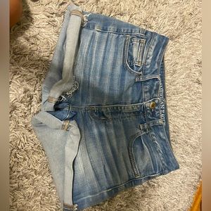 american eagle jean shorts low rise